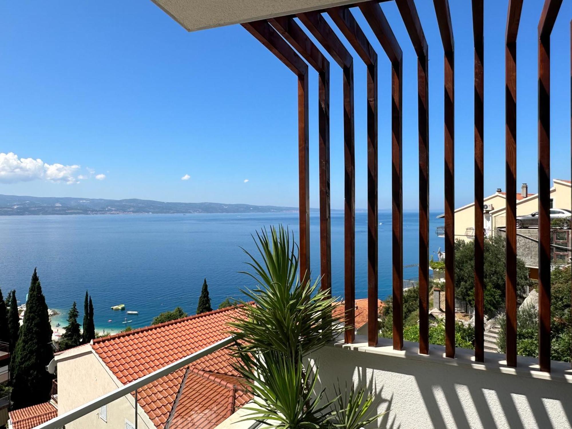 Oneum - Mare With Privat Jacuzzi Apartment Omis